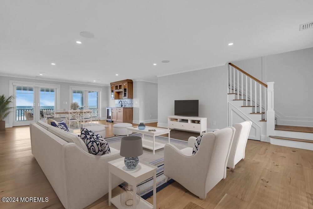 Interior, Living room, Recessed Lighting, Wood Texture Flooring