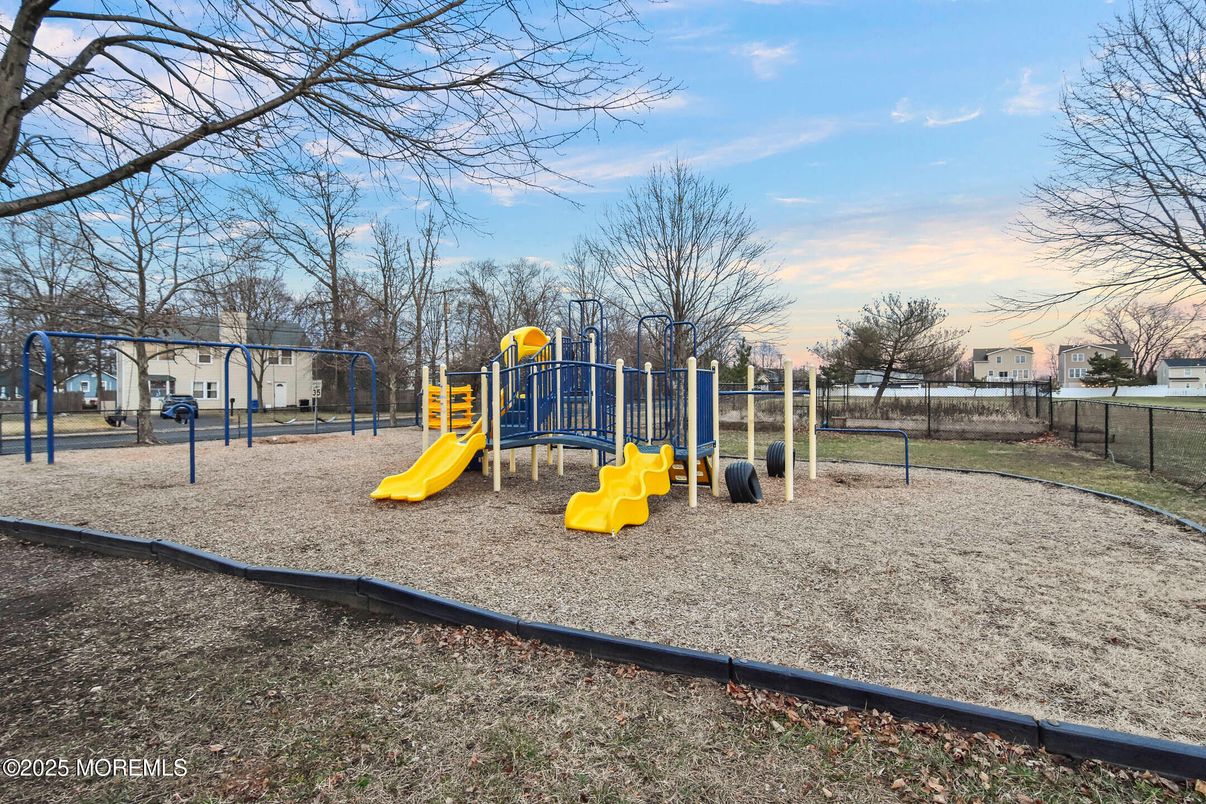 Backyard, Exterior, Playground