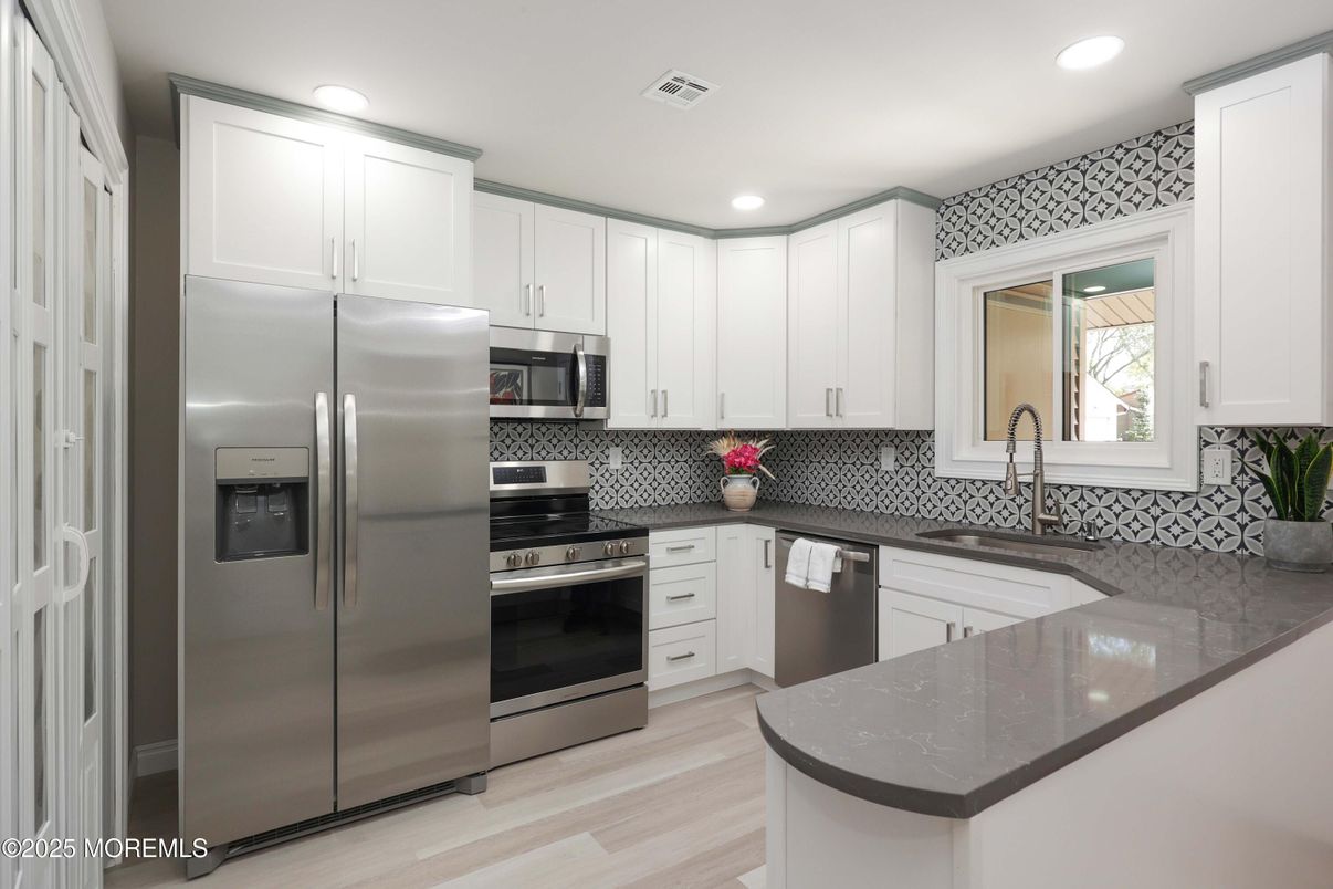 Interior, Kitchen, Recessed Lighting, Stainless Steel Appliances, Wood Texture Flooring