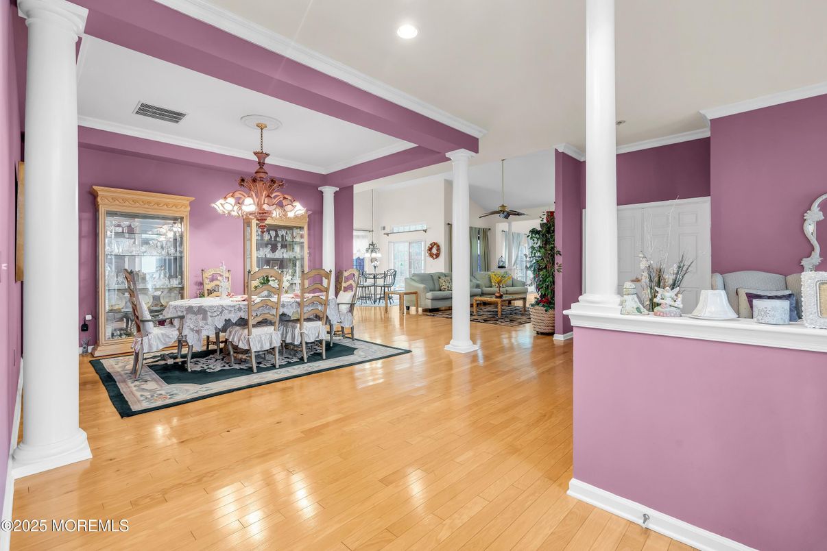 Chandelier, Dining room, Interior, Recessed Lighting, Wood Texture Flooring