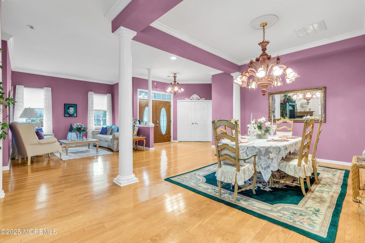 Chandelier, Dining room, Interior, Living room, Recessed Lighting, Wood Texture Flooring