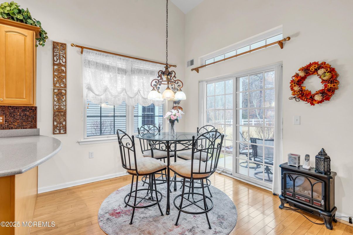 Chandelier, Dining room, Interior, Pendant Lights, Wood Texture Flooring
