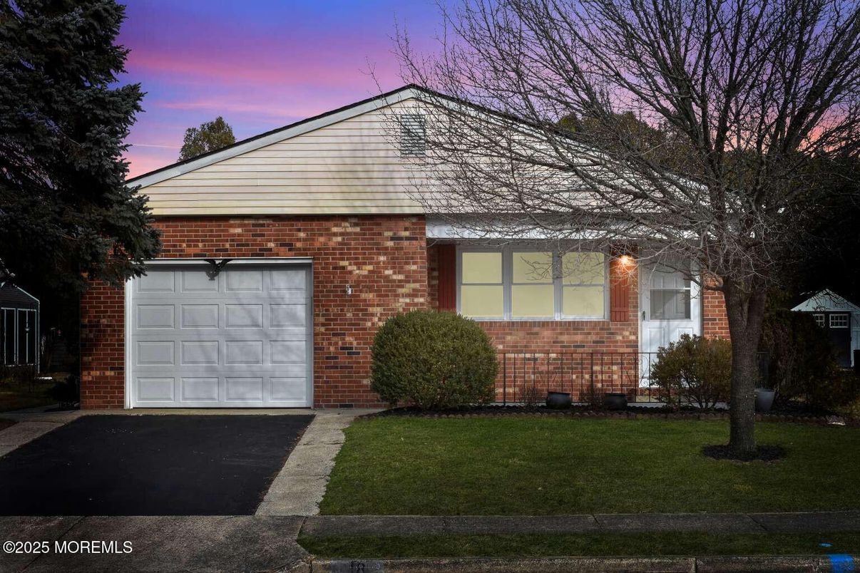 Attached, Exterior, Facade, Brick Facade, Brick Traditional