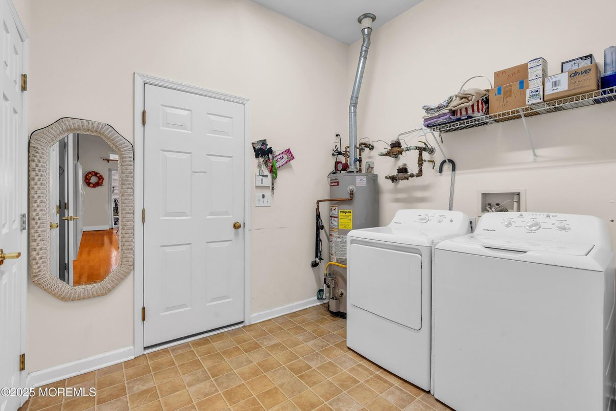 Interior, Washer