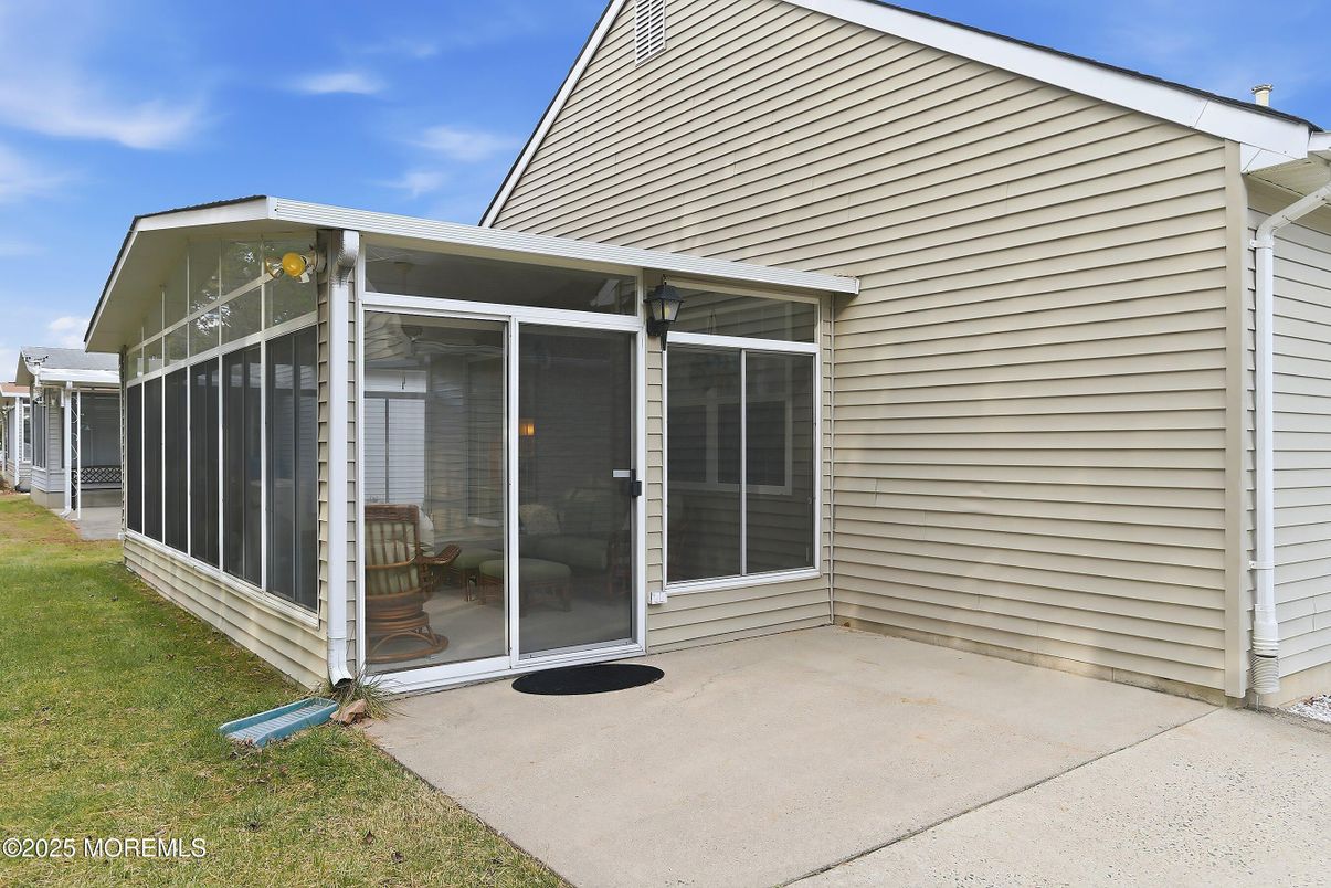 DE Listing image placeholder