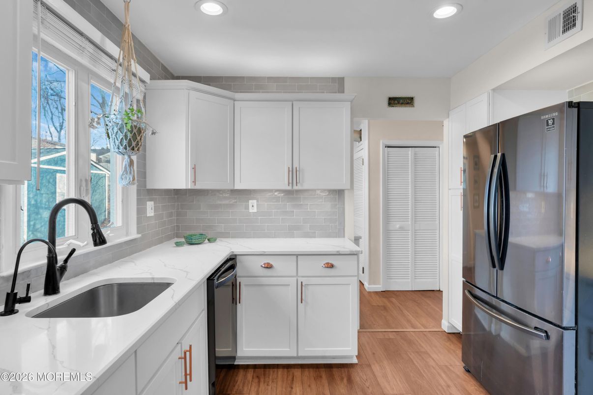 Interior, Kitchen, Recessed Lighting, Wood Texture Flooring