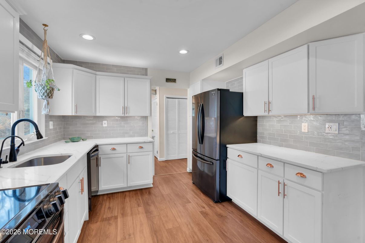 Interior, Kitchen, Recessed Lighting, Wood Texture Flooring