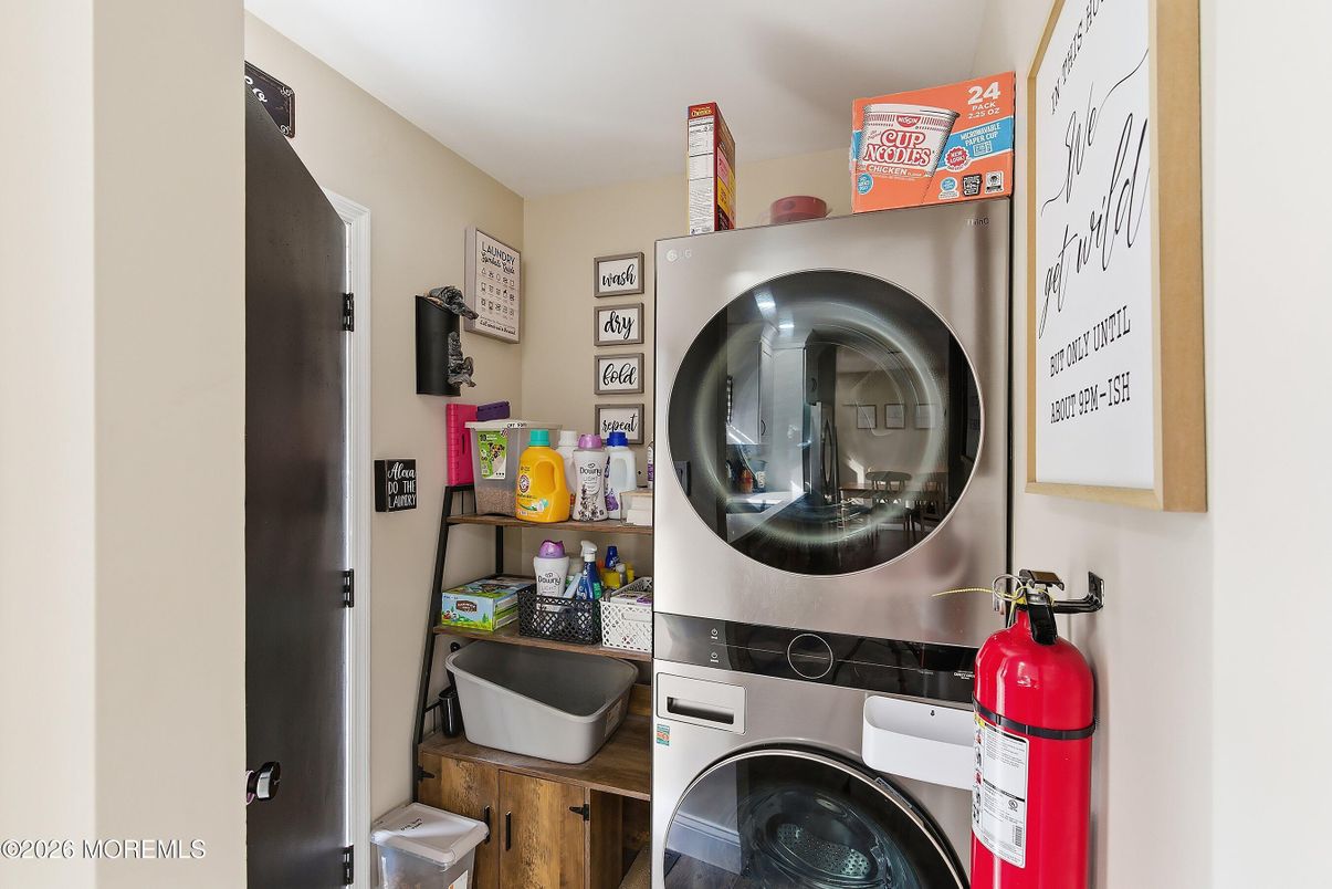 Interior, Utility Closets, Washer