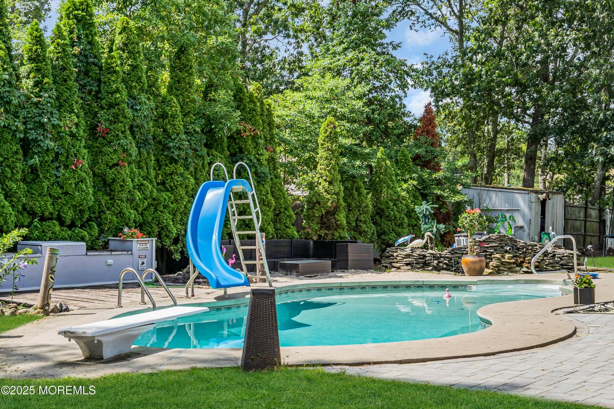 DE Listing image placeholder