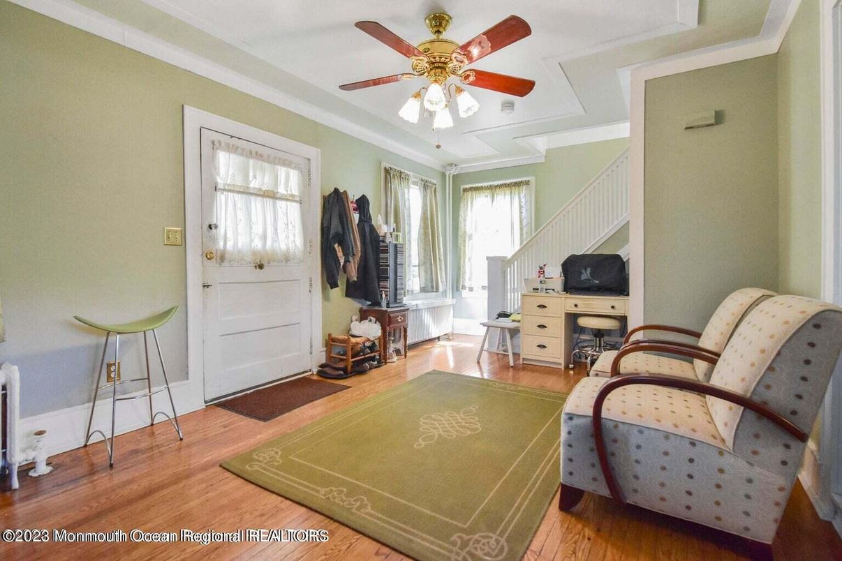 DE Listing image placeholder