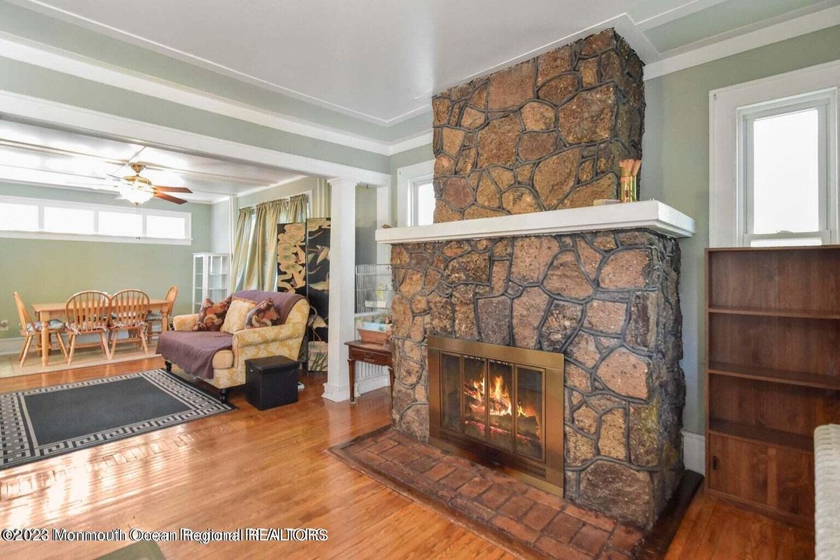 DE Listing image placeholder