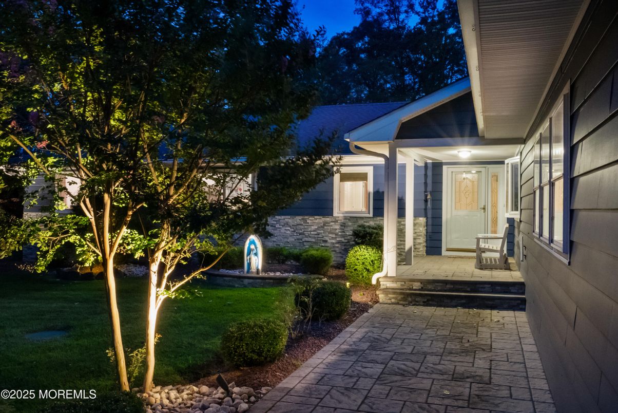 DE Listing image placeholder