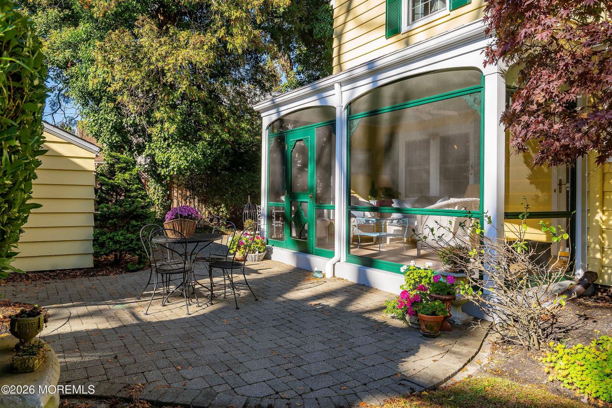 DE Listing image placeholder