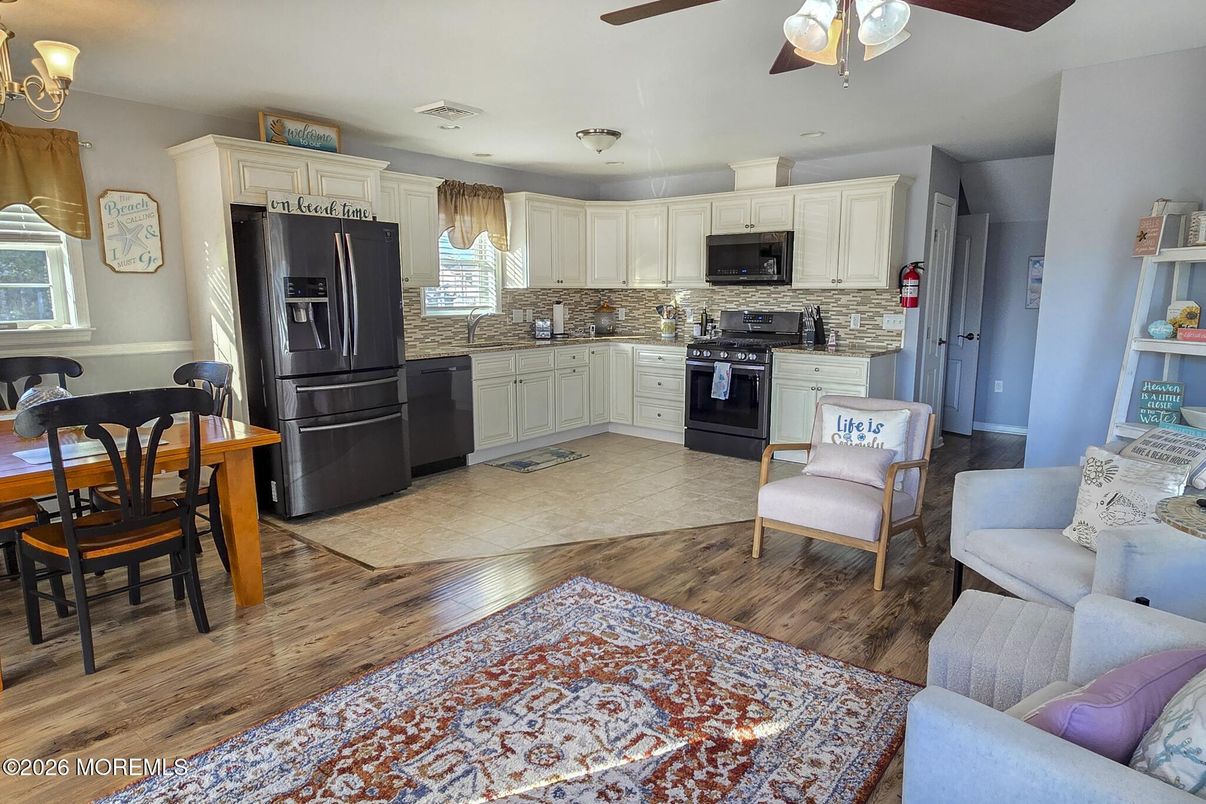 DE Listing image placeholder