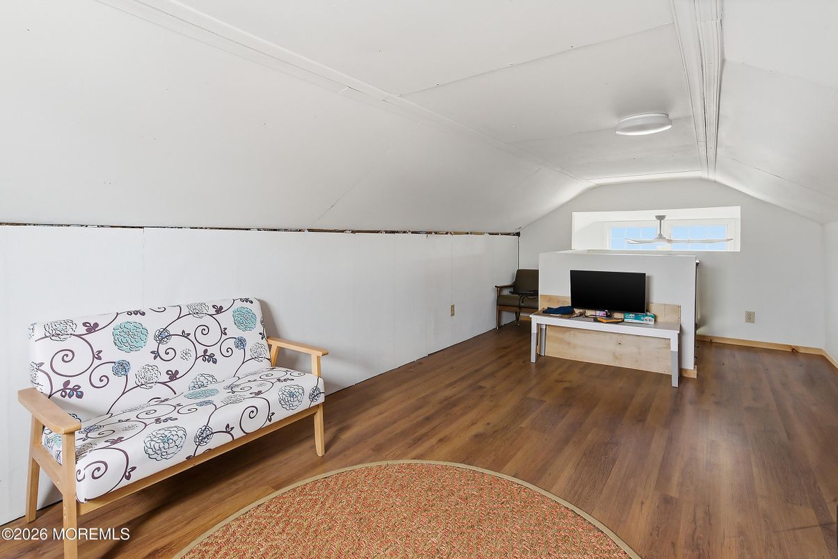 DE Listing image placeholder