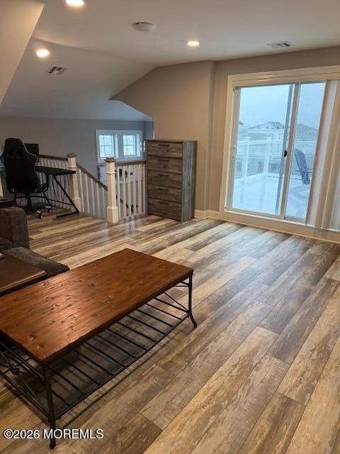 Interior, Recessed Lighting, Wood Texture Flooring