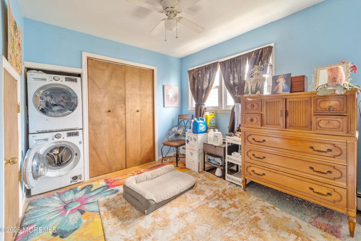 Interior, Utility Closets, Washer