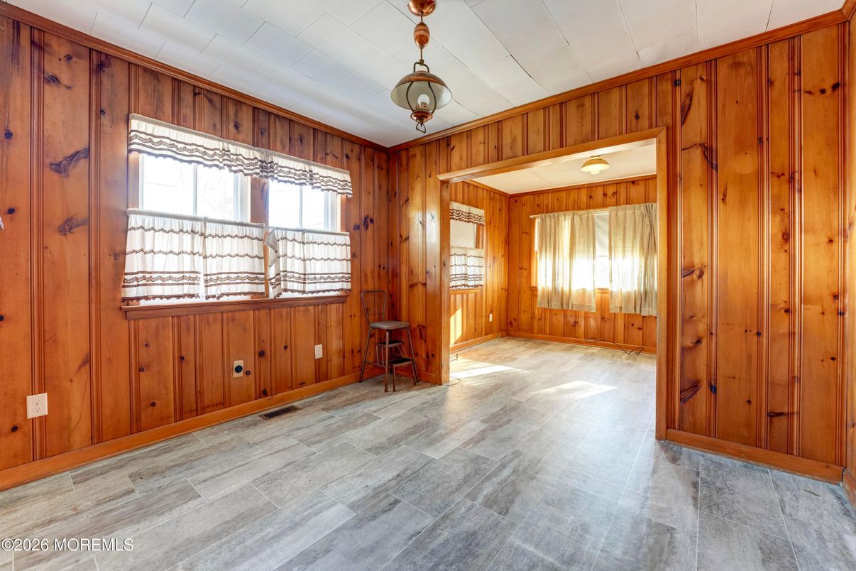 Empty room, Interior, Wood Texture Flooring, Wooden Walls