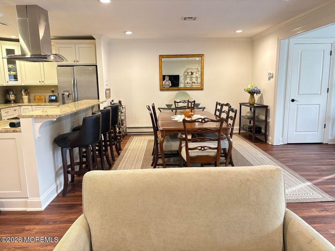 Dining room, Interior, Kitchen, Recessed Lighting, Wood Texture Flooring
