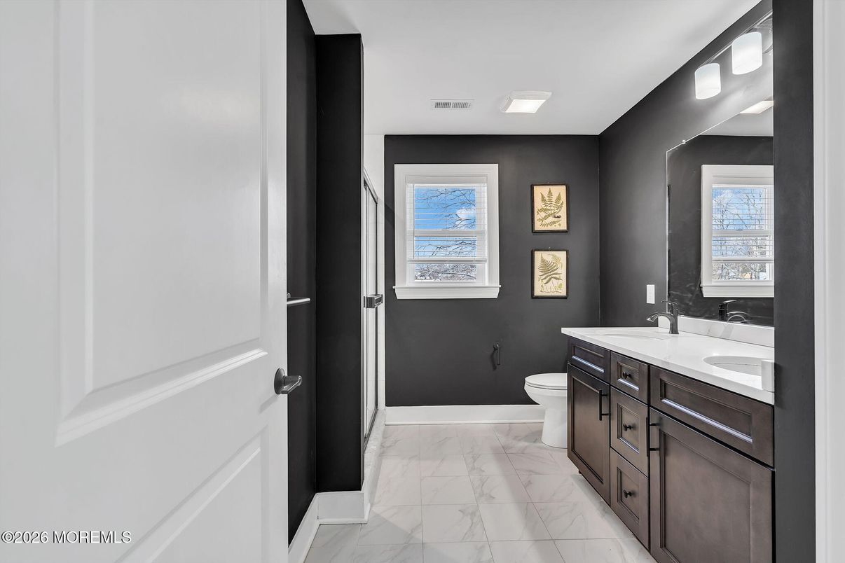 Bathroom, Dual Sink Vanities, Interior, Marble