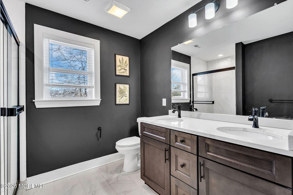 Bathroom, Dual Sink Vanities, Interior, Marble, Recessed Lighting