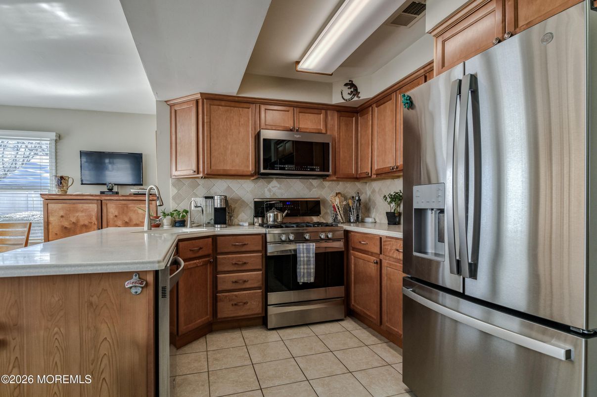 Interior, Kitchen, Stainless Steel Appliances