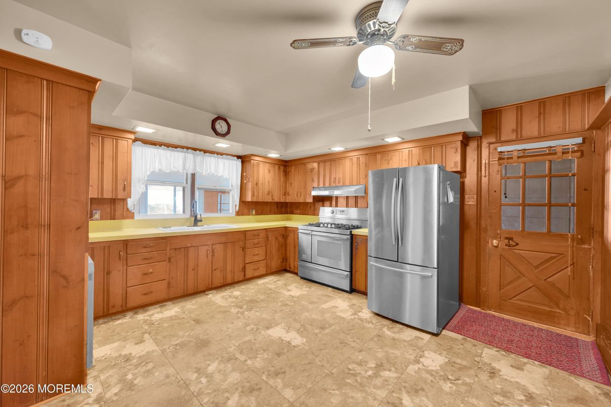Interior, Kitchen, Recessed Lighting