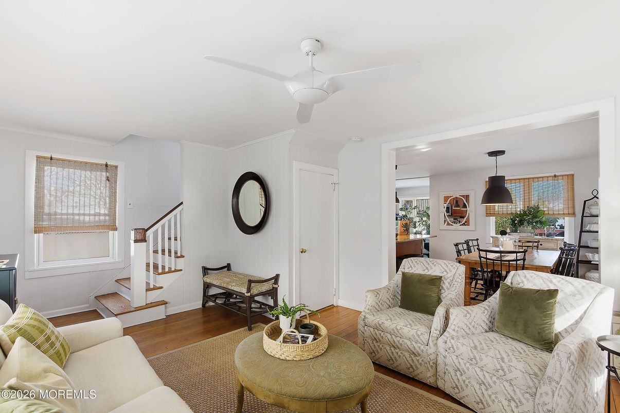 Dining room, Interior, Living room, Recessed Lighting, Wood Texture Flooring