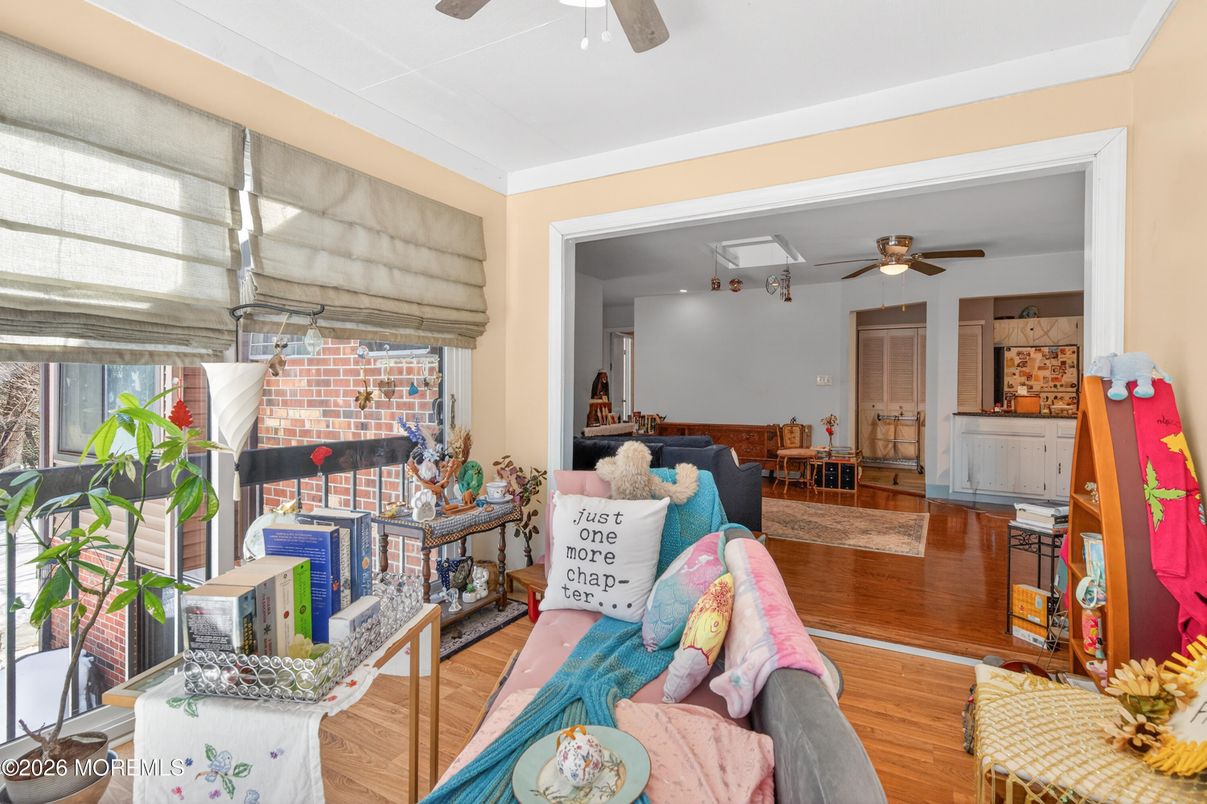 Dining room, Interior, Living room, Wood Texture Flooring