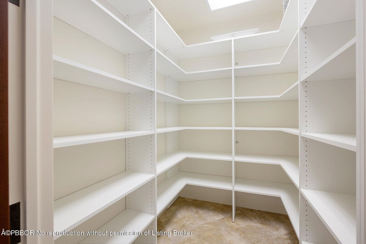 Interior, Walk-in Closets