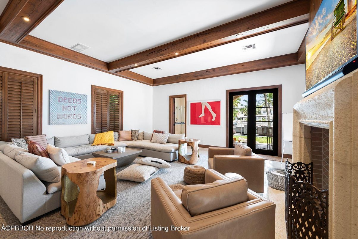 Fireplace, Interior, Living room, Recessed Lighting