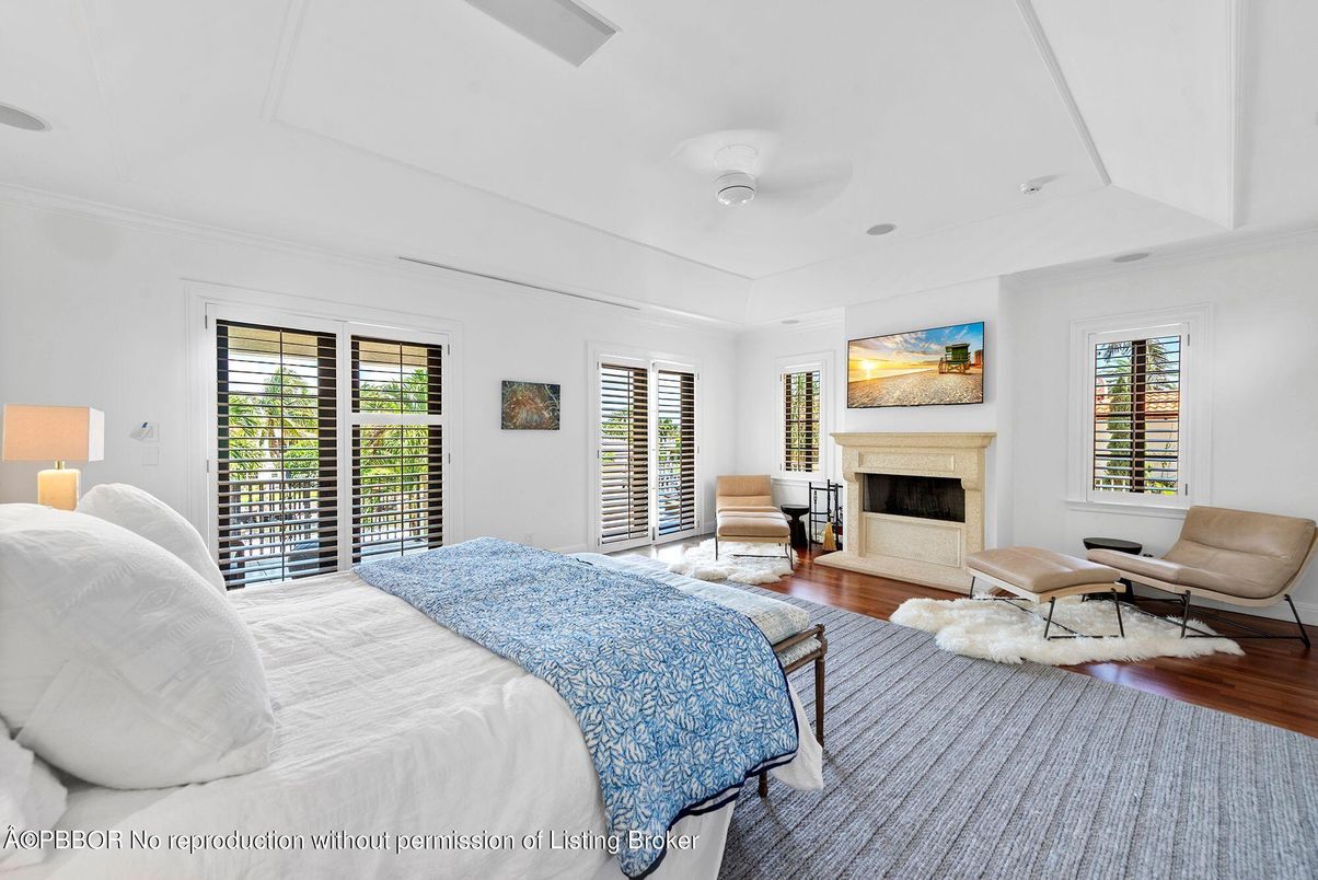Bedroom, Fireplace, Interior, Wood Texture Flooring
