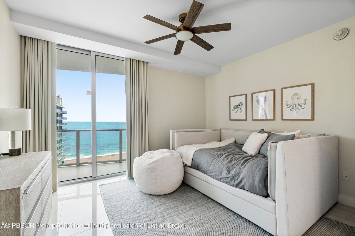 Bedroom, Interior, Water