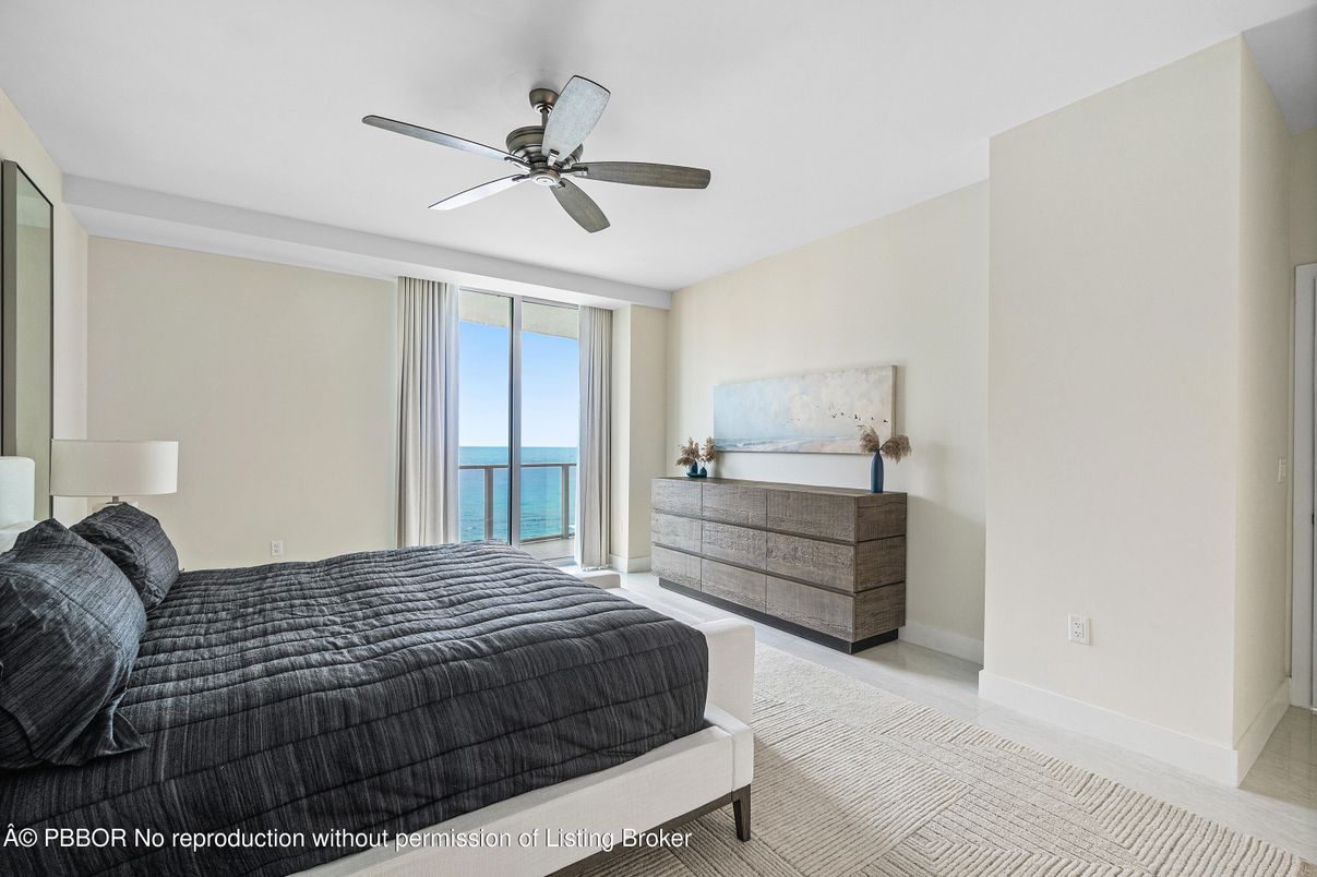 Bedroom, Interior, Water