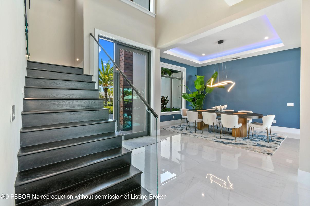 Dining room, Interior, Marble, Pendant Lights, Recessed Lighting