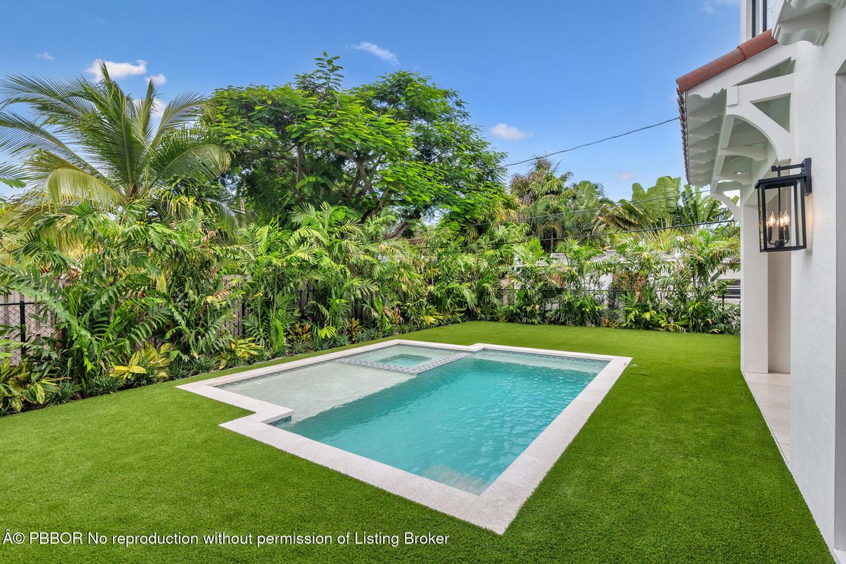 Backyard, Exterior, Pool