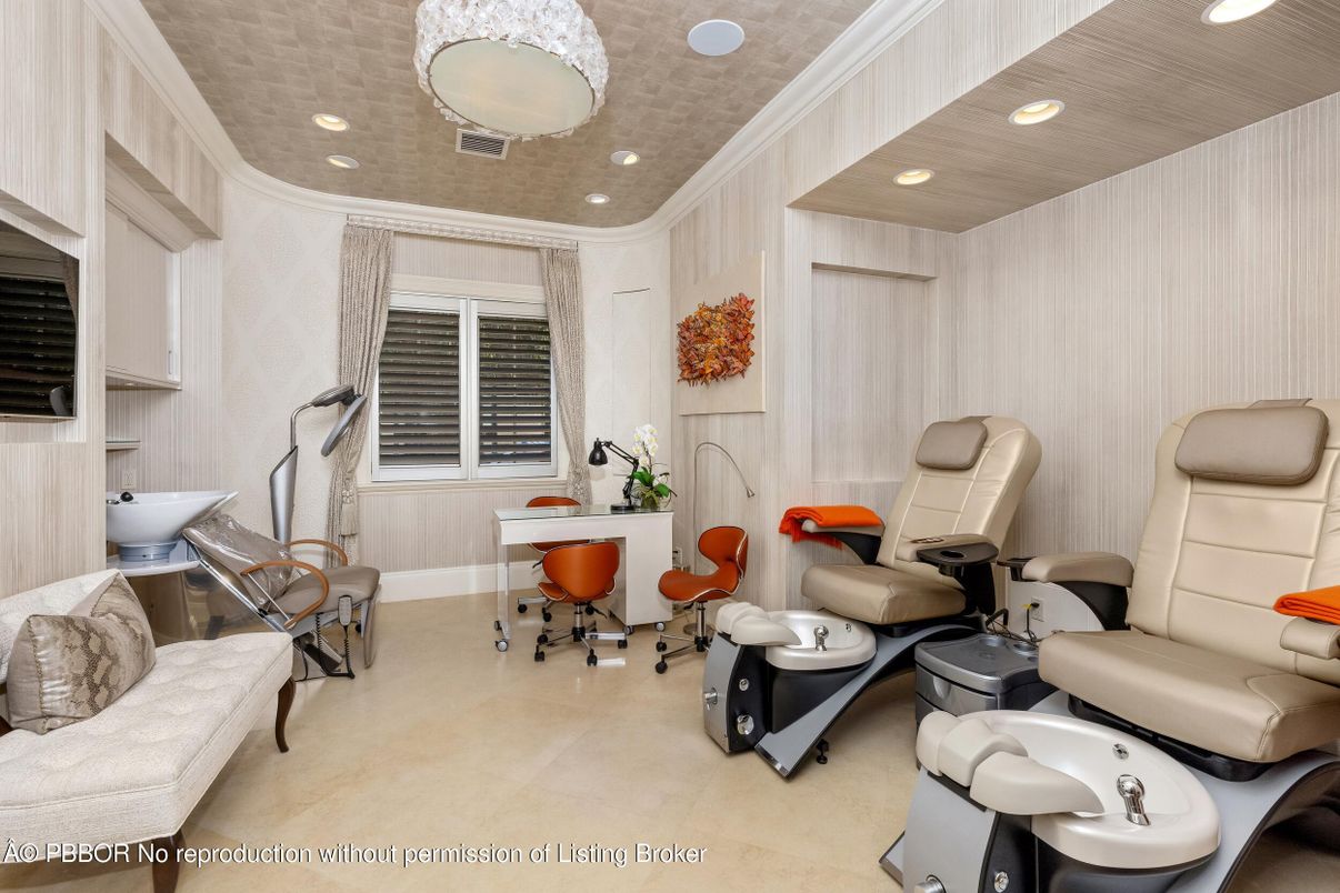Interior, Recessed Lighting