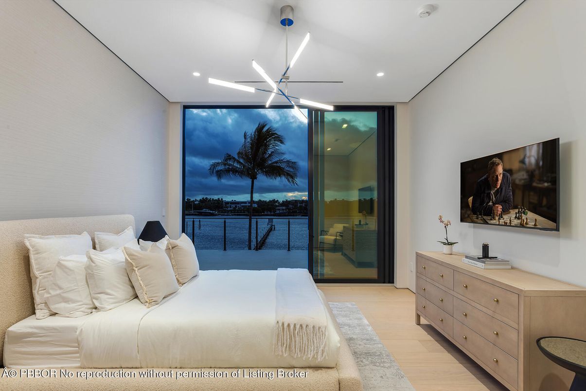 Bedroom, Interior, Recessed Lighting, Water, Wood Texture Flooring