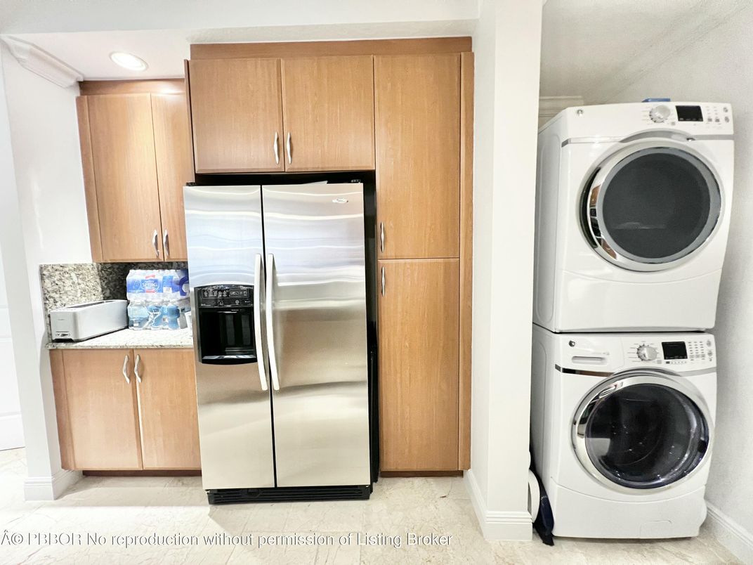 Interior, Recessed Lighting, Washer