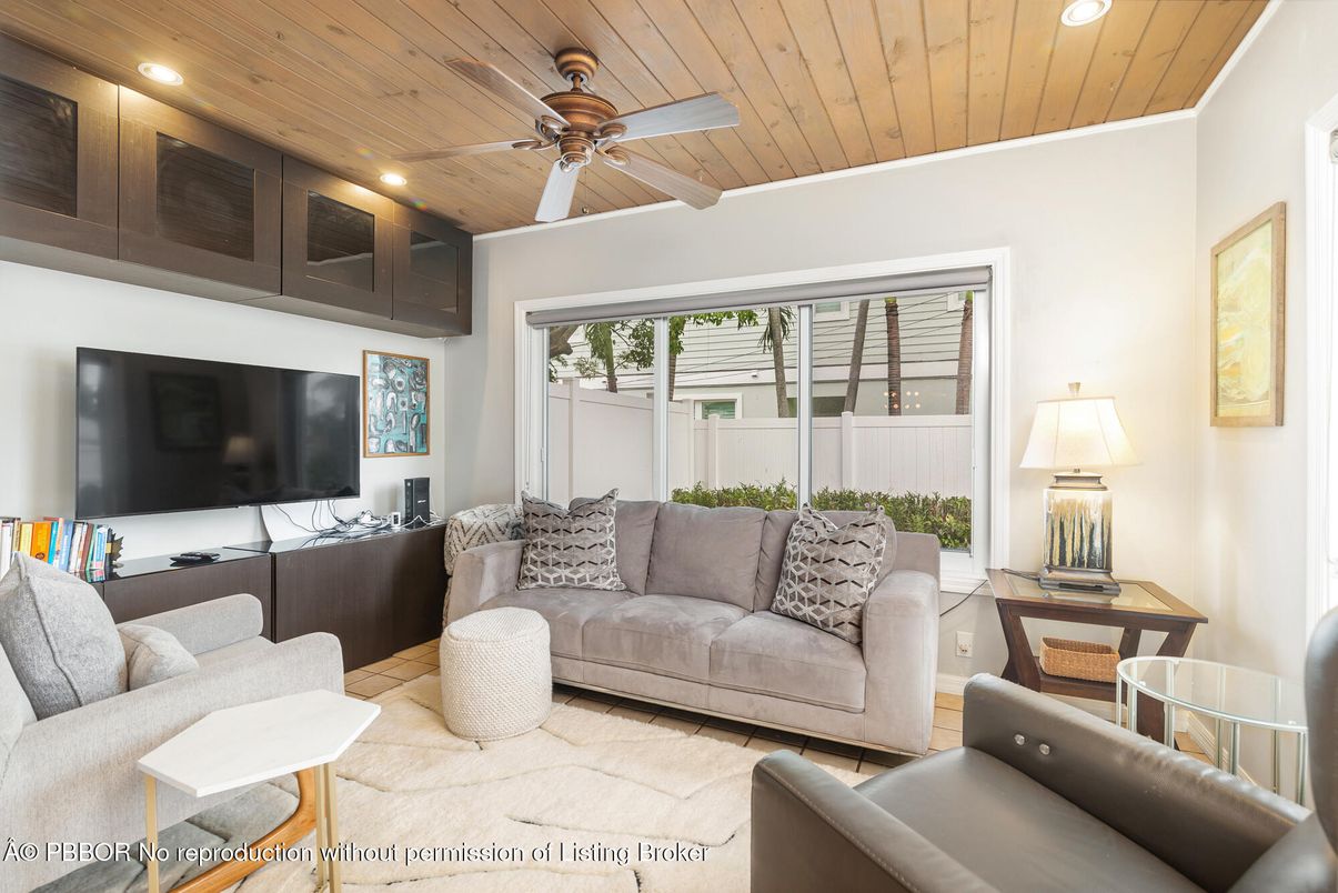 Interior, Living room, Recessed Lighting, Wooden Ceilings