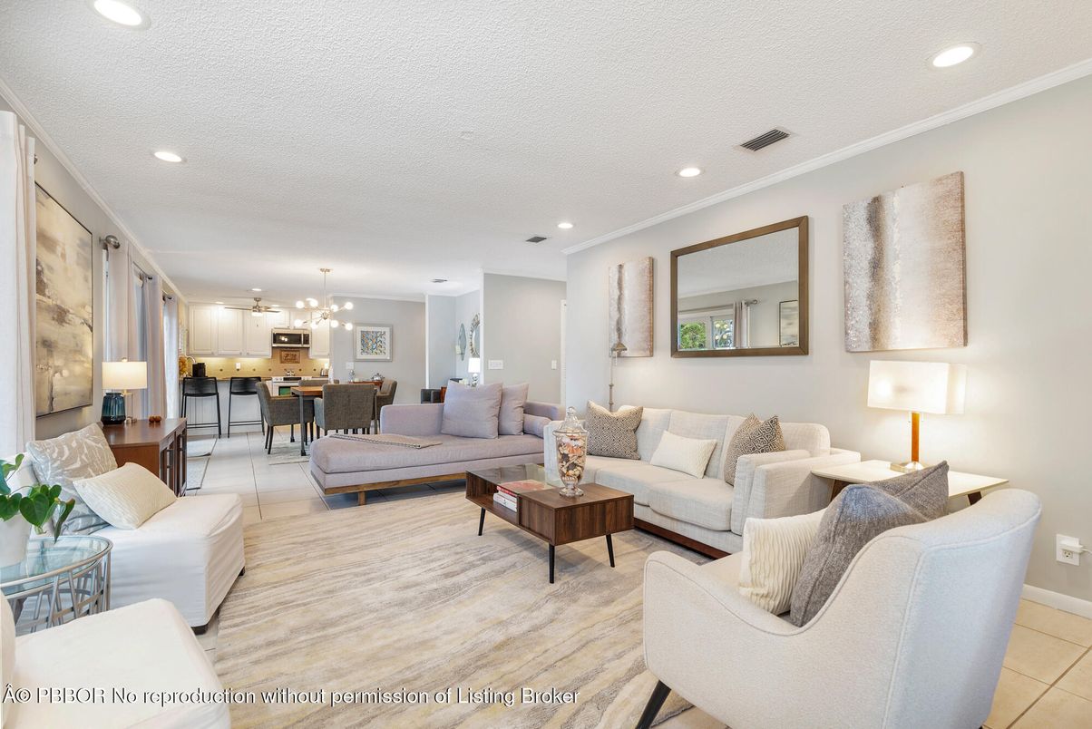 Dining room, Interior, Kitchen, Living room, Pendant Lights, Recessed Lighting