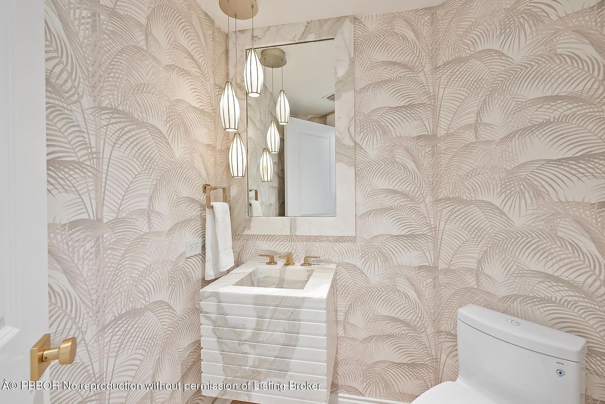 Bathroom, Interior, Pendant Lights