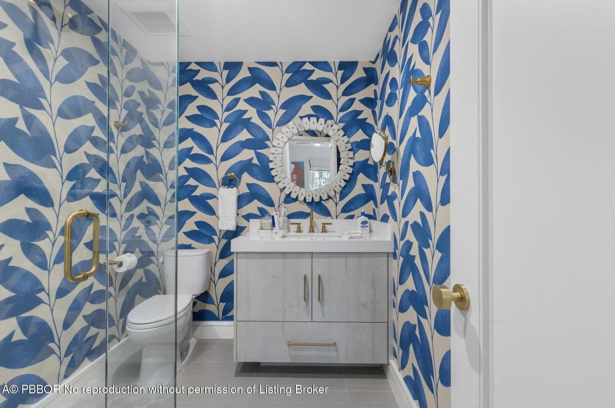Bathroom, Interior