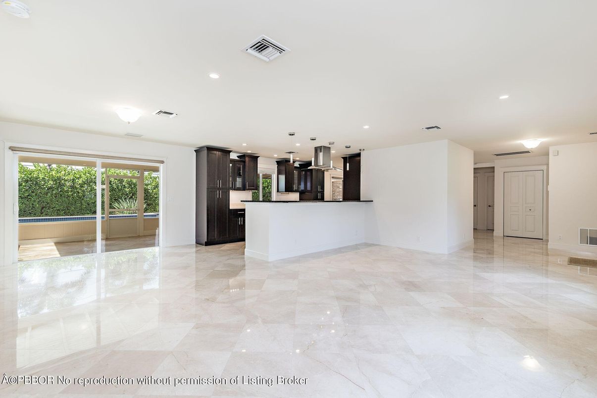 Empty room, Interior, Kitchen, Recessed Lighting