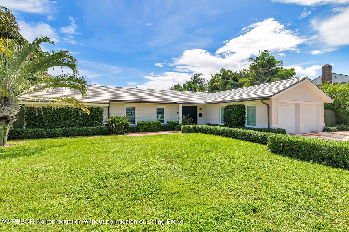 Attached, Backyard, Exterior, Facade, Ranch
