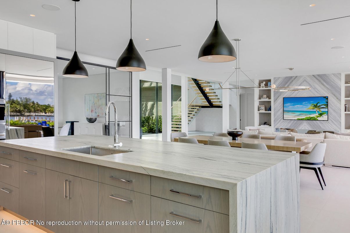 Dining room, Interior, Kitchen, Pendant Lights, Recessed Lighting