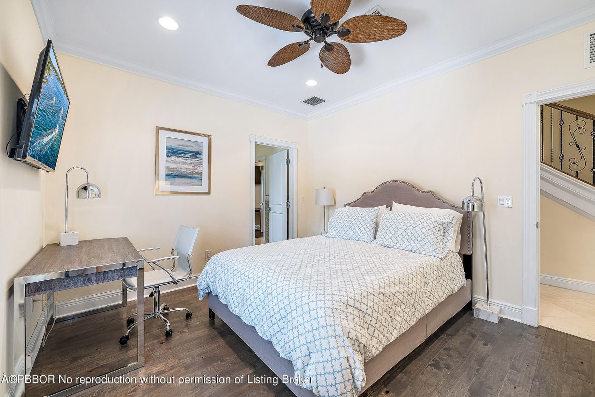 Bedroom, Home Office, Interior, Recessed Lighting