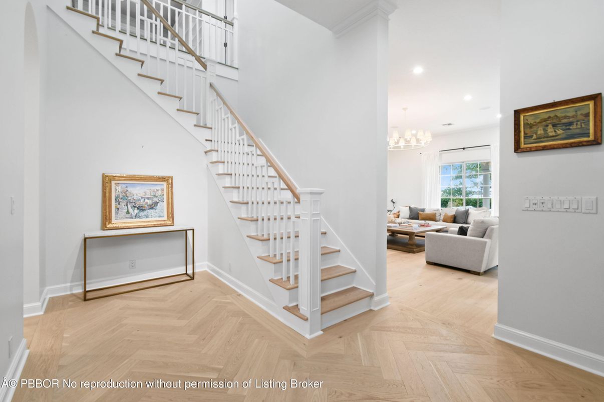 Chandelier, Interior, Recessed Lighting, Wood Texture Flooring