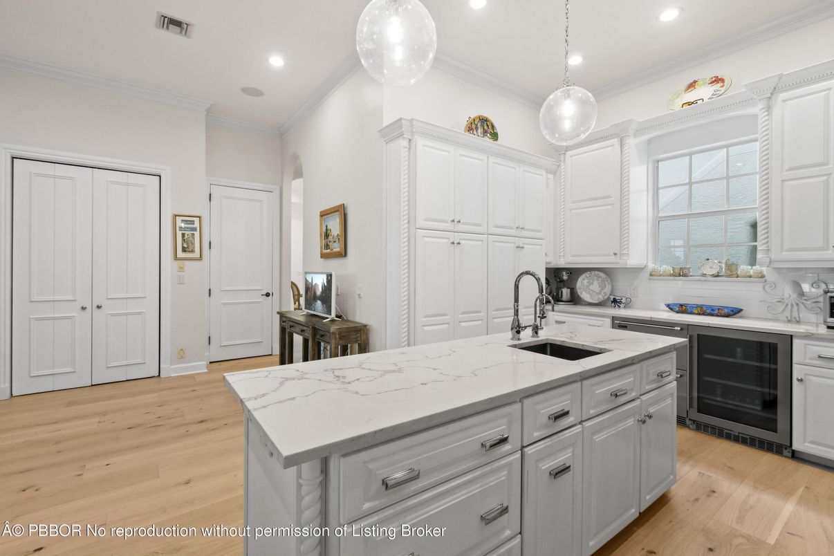 Interior, Kitchen, Pendant Lights, Recessed Lighting, Wood Texture Flooring