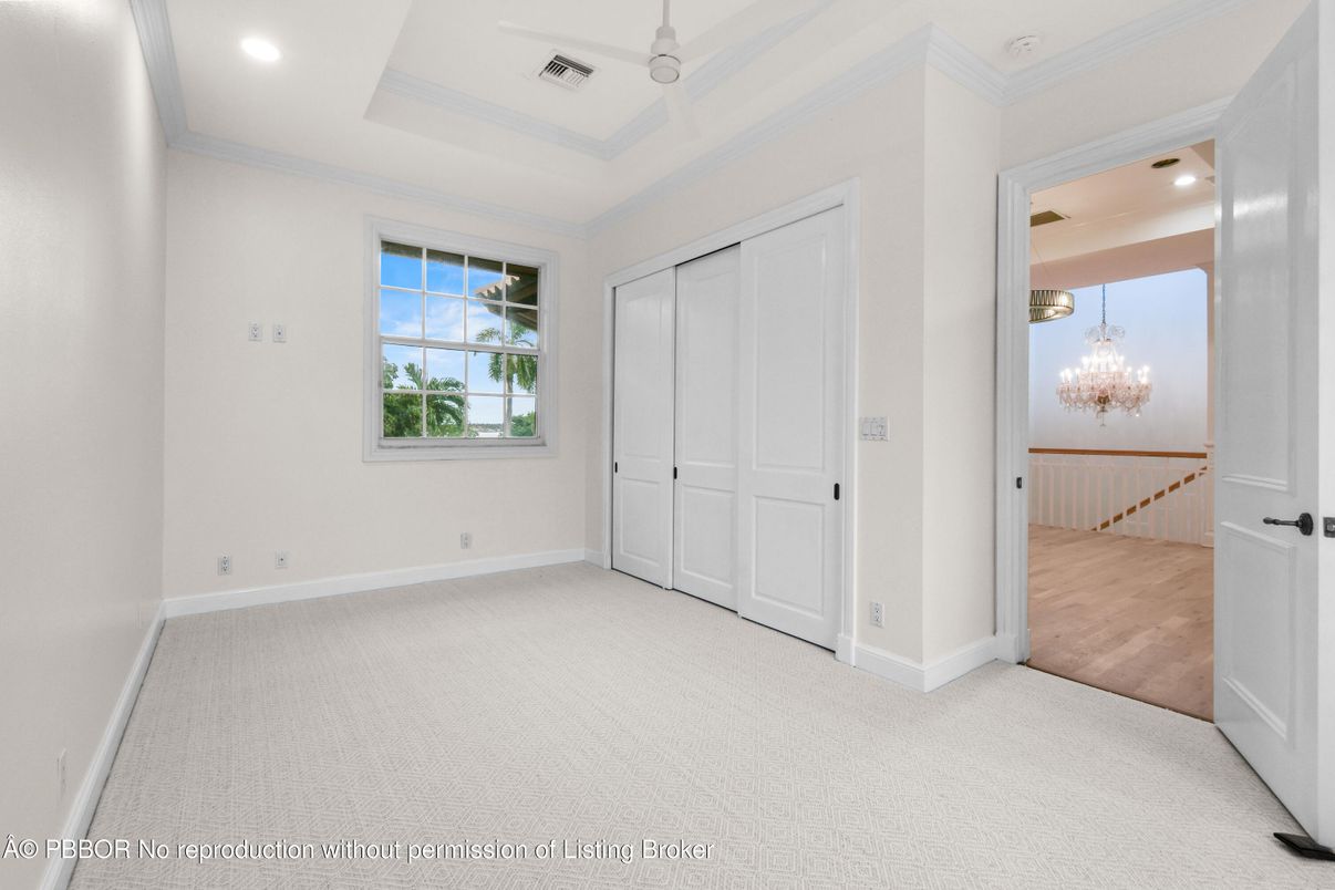 Chandelier, Empty room, Interior, Recessed Lighting, Wood Texture Flooring